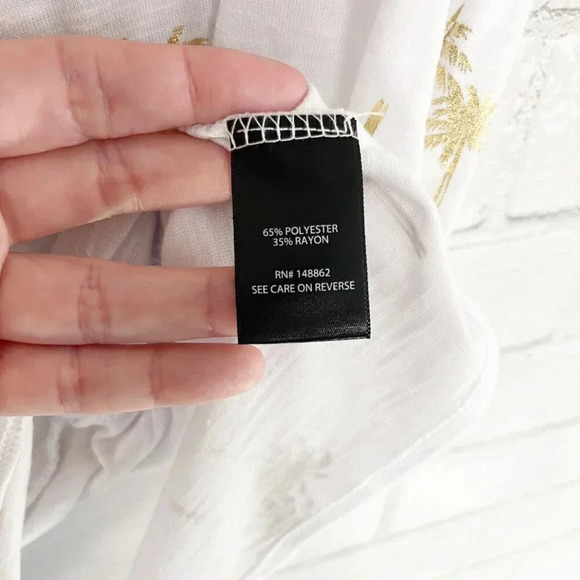 Torrid White & Gold Foil Palm Tree Print Off the Shoulder Tee Shirt Women's 1X - Picture 4 of 6